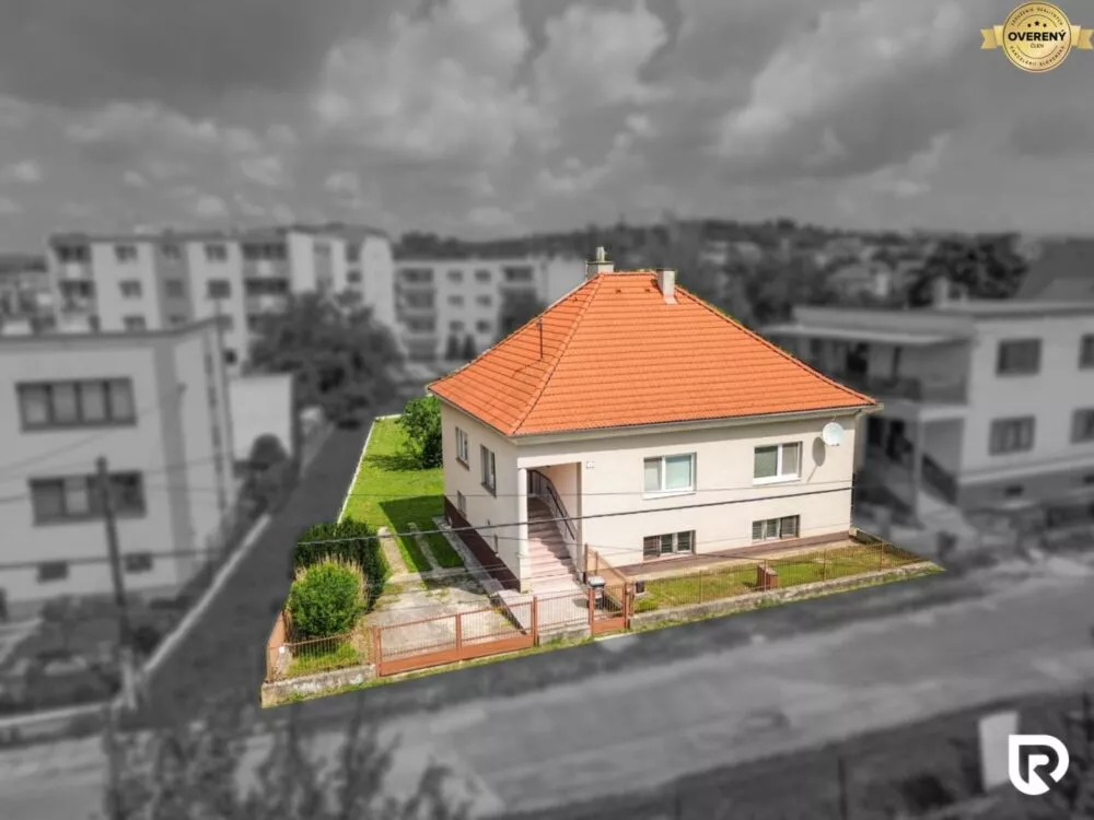 Rodinný dom na predaj 300m2, Rybníky, Soblahov, 183486_0