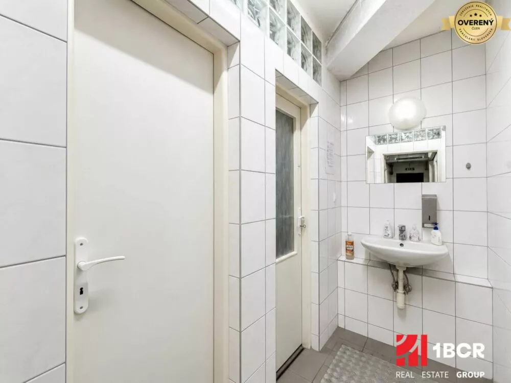 Obchodné priestory na prenájom 76m2, Kutuzovova, Bratislava - Nové Mesto, 183762_7