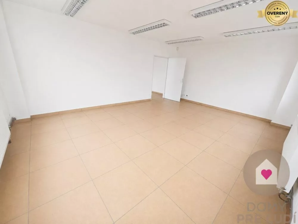 Skladové priestory na prenájom 968m2, Bratislava - Nové Mesto, 184134_9