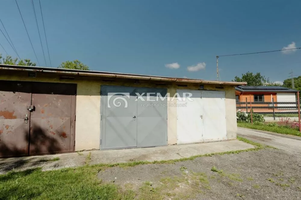 Garáž na predaj 20m2, Partizánska cesta, Banská Bystrica, 184208_0