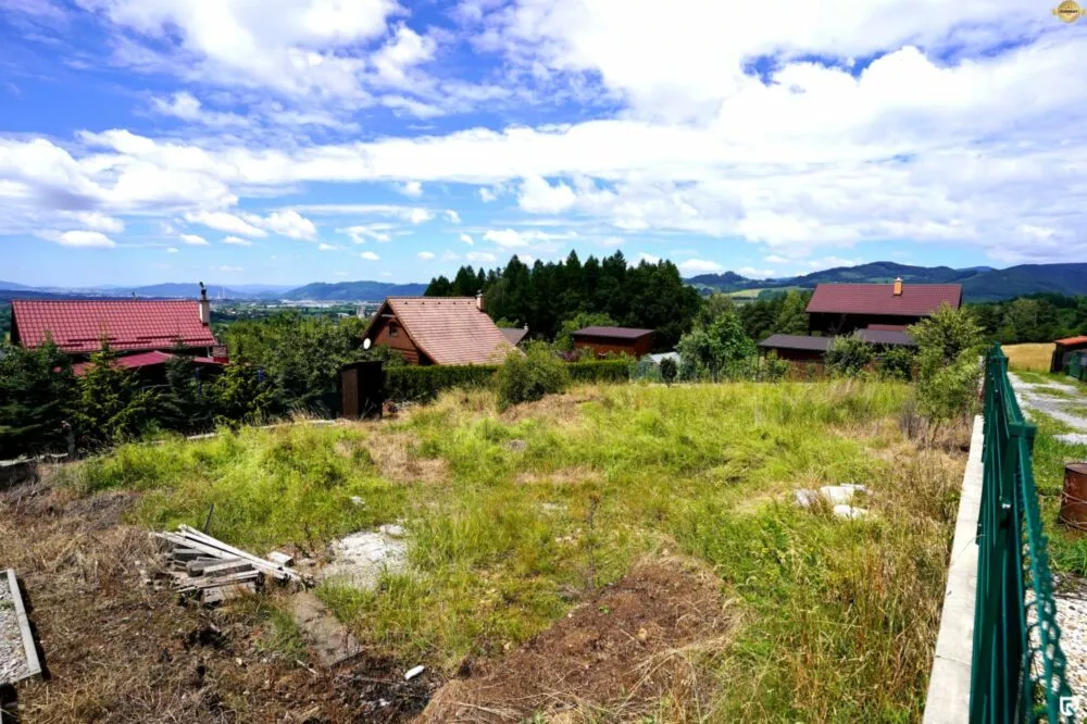 Rekreačný pozemok na predaj 400m2, Varín, 184516_1