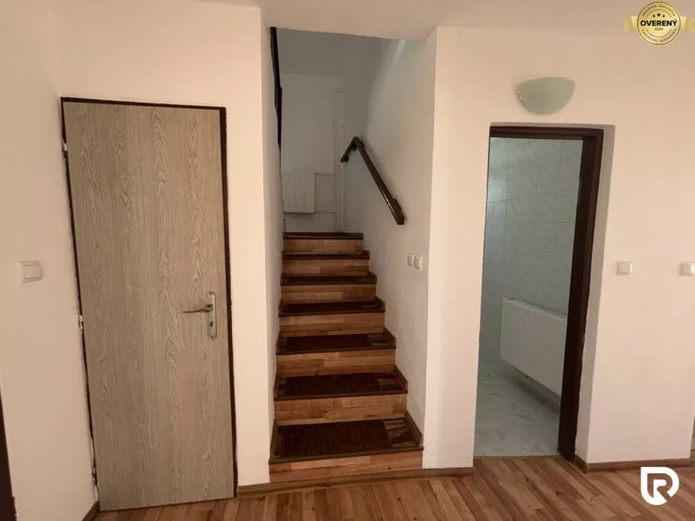 Rodinný dom na predaj 220m2, Horňany, 184552_8
