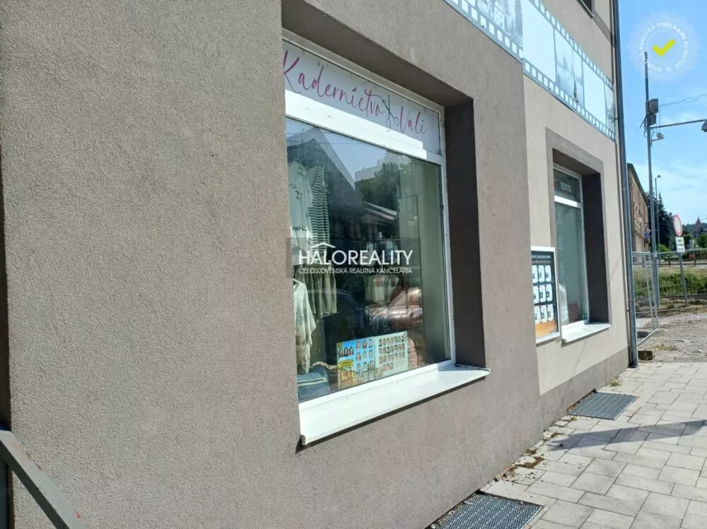 Administratívny objekt na prenájom 64m2, Handlová, 185127_0