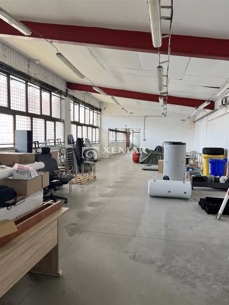 Priemyselná zóna na prenájom 299m2, Banská Bystrica, 180946_1