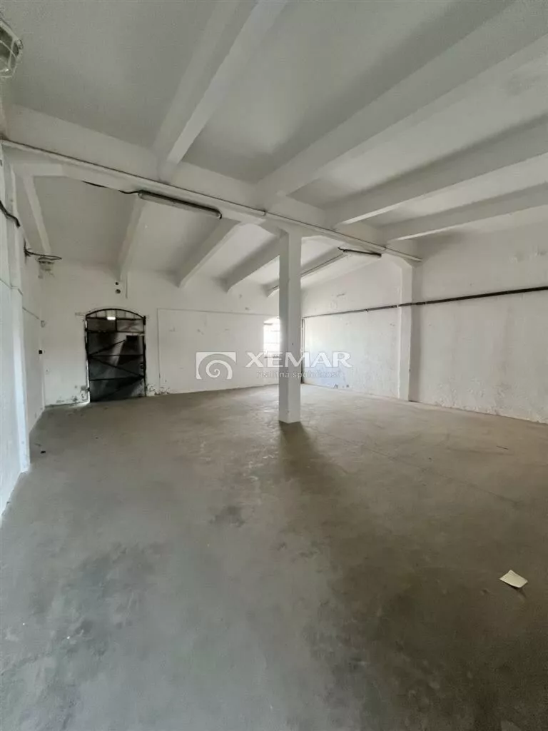 Priemyselná zóna na prenájom 299m2, Banská Bystrica, 180946_16
