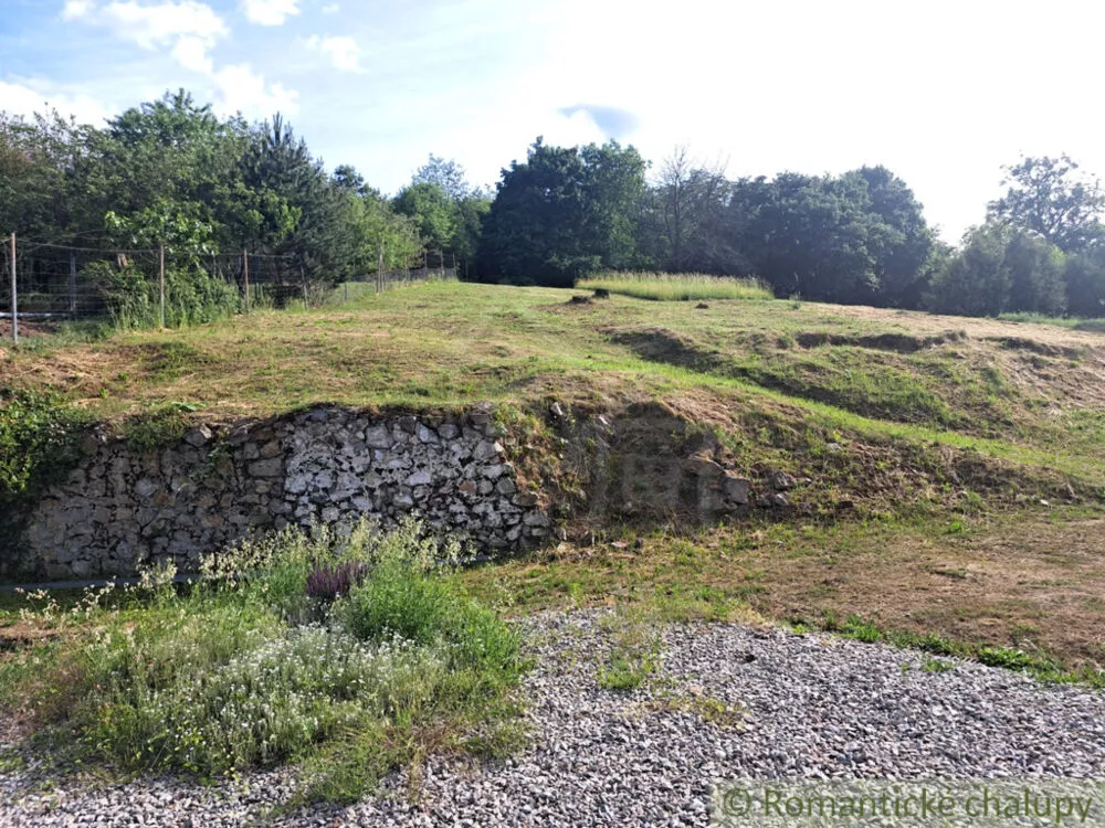 Pozemok pre rod. domy na predaj 1403m2, Podhorany, 177823_8