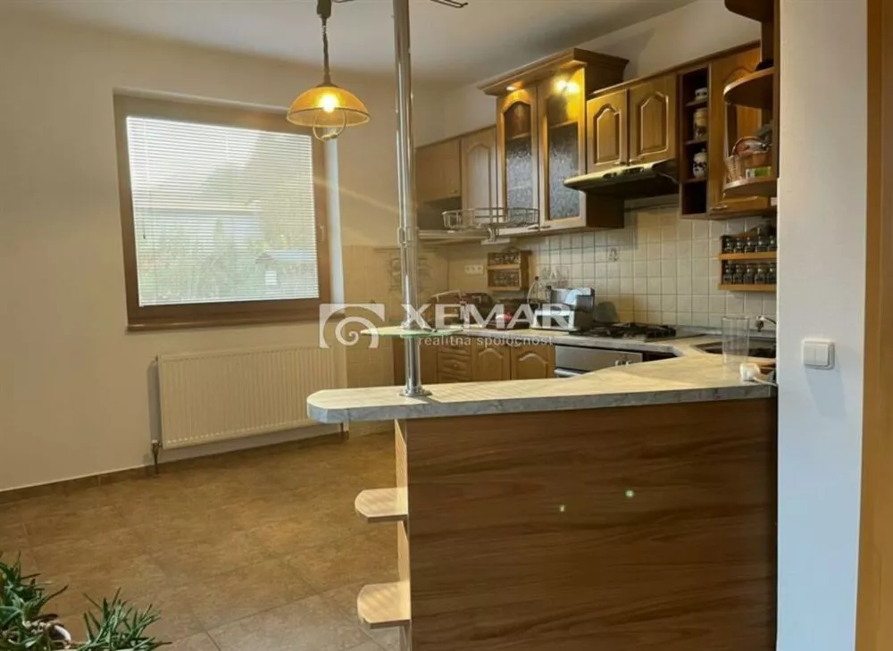 3 izbový byt na prenájom 105m2, Kvetinová, Banská Bystrica, 184010_3