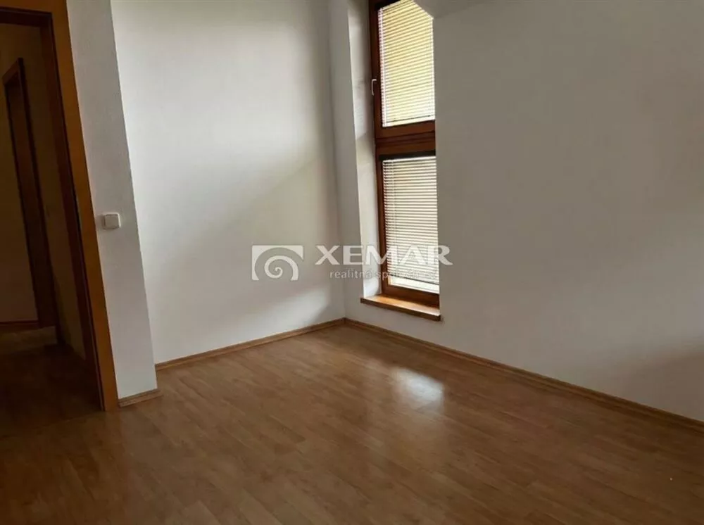 3 izbový byt na prenájom 105m2, Kvetinová, Banská Bystrica, 184010_6