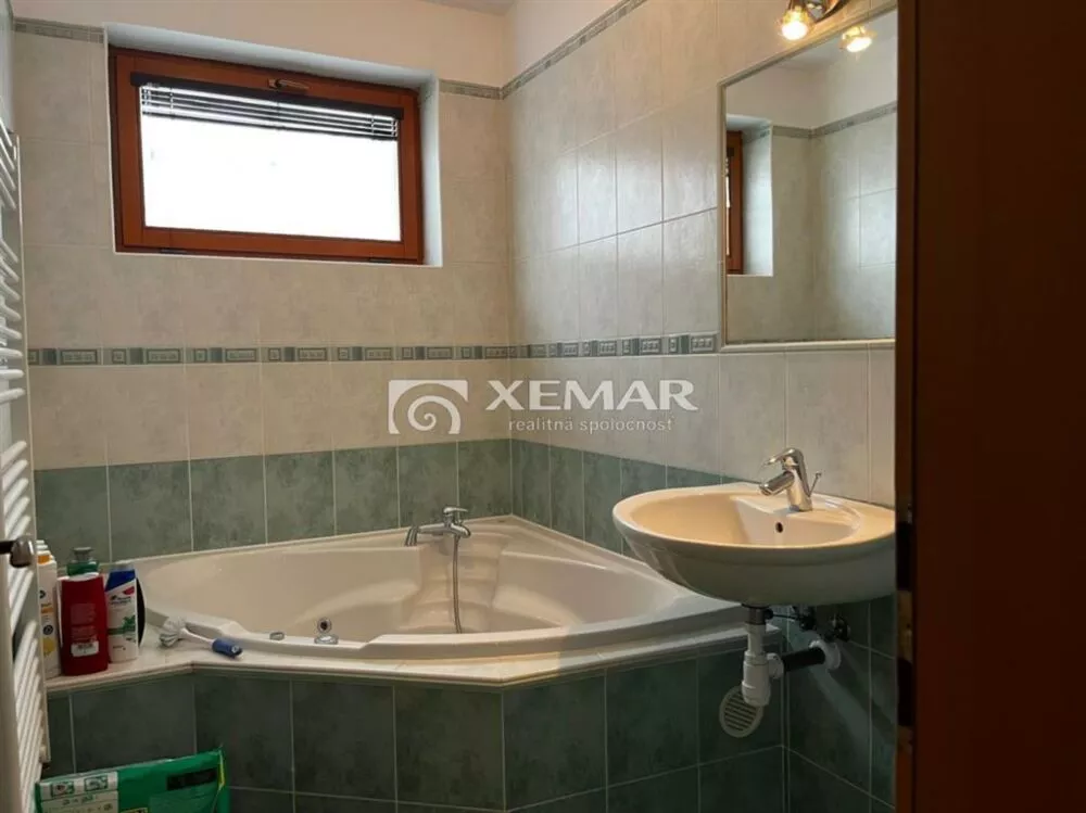 3 izbový byt na prenájom 105m2, Kvetinová, Banská Bystrica, 184010_7