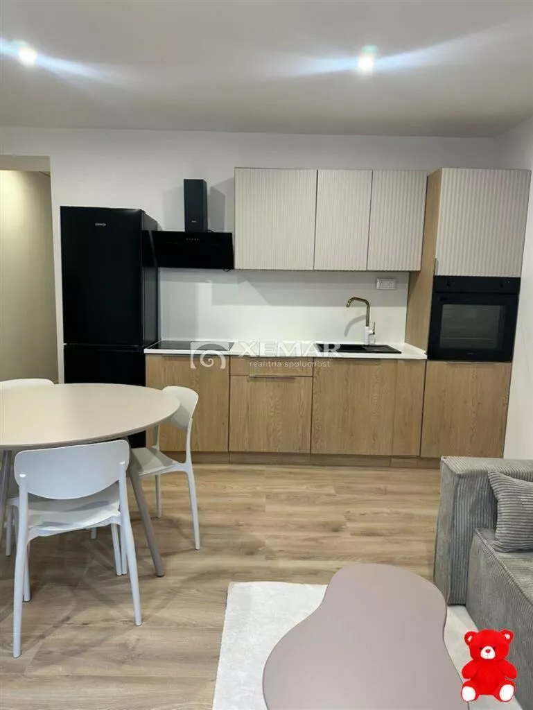 2 izbový byt na prenájom 50m2, Nový svet, Banská Bystrica, 185060_0