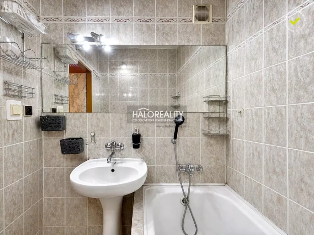 2 izbový byt na predaj 67m2, Levice, 185606_9
