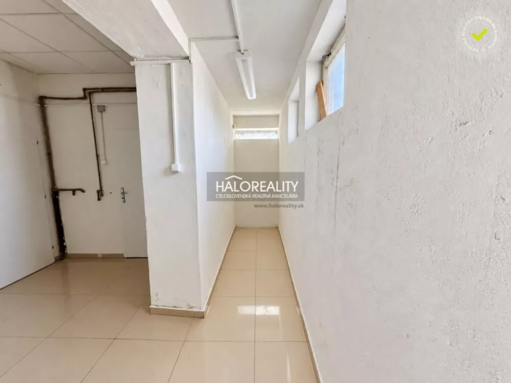 Obchodné priestory na predaj 223m2, Trnovec nad Váhom, 276398_14