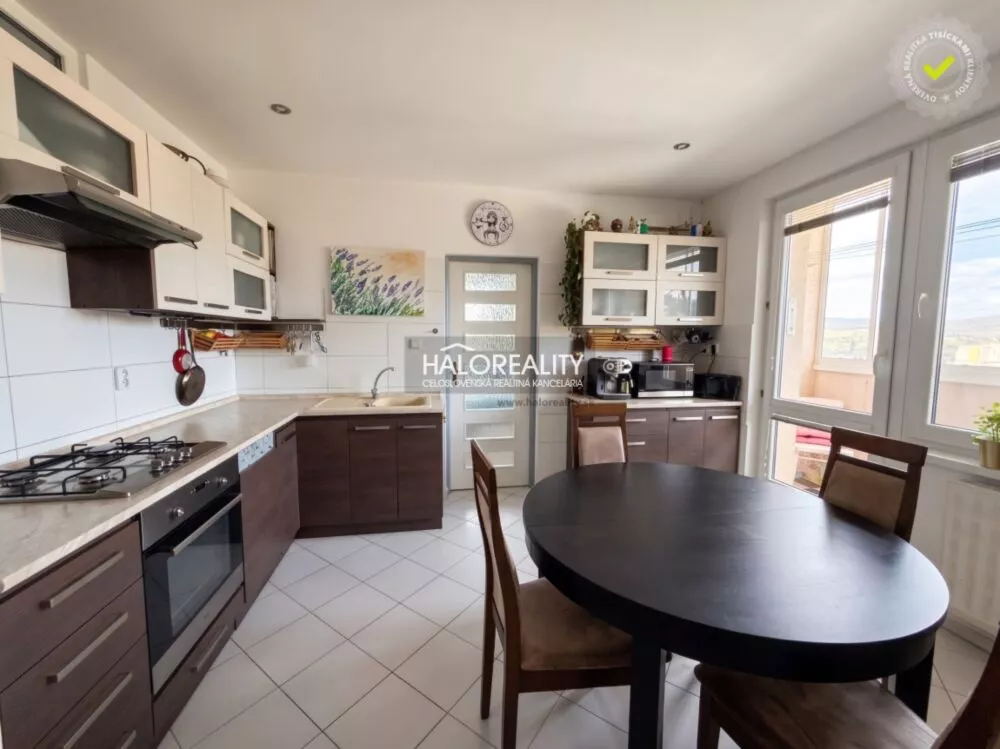 4 izbový byt na predaj 98m2, Partizánske, 276400_1
