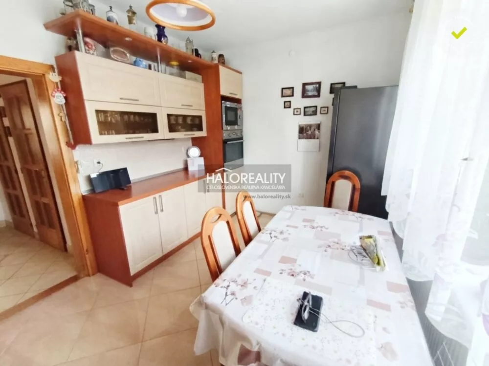 Rodinný dom na predaj 176m2, Nováky, 276526_2