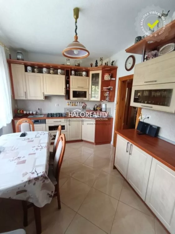 Rodinný dom na predaj 176m2, Nováky, 276526_3