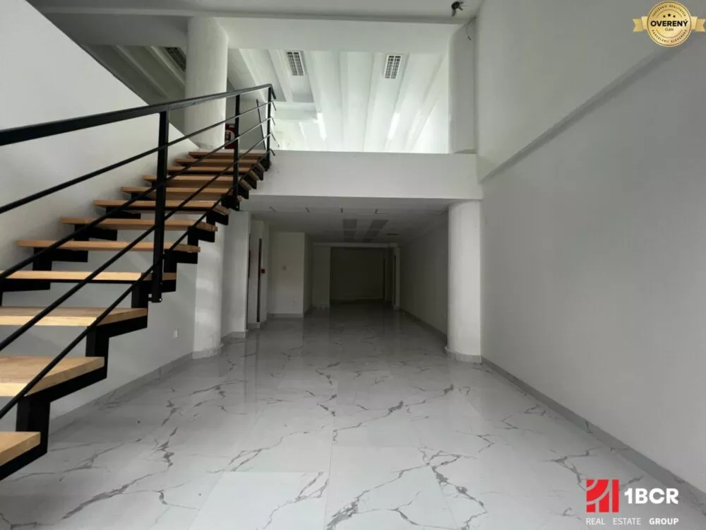 Obchodné priestory na prenájom 122m2, Štúrova, Bratislava - Staré Mesto, 277339_0