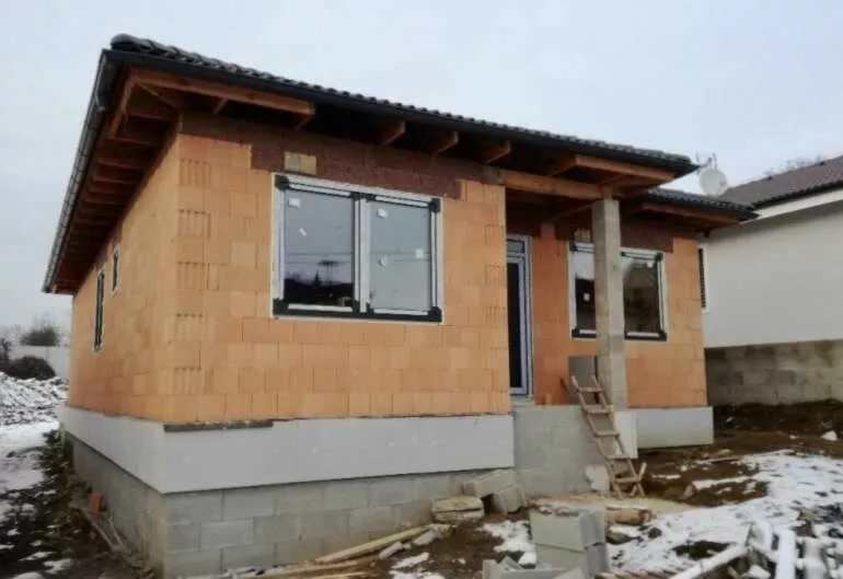 Rodinný dom na predaj 105m2, Zvončín, 68996_2