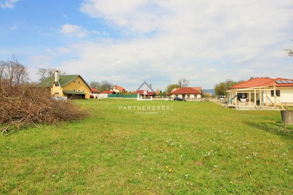 Pozemok pre rod. domy na predaj 1653m2, Nižná Kamenica, Nižná Kamenica, 82595_4